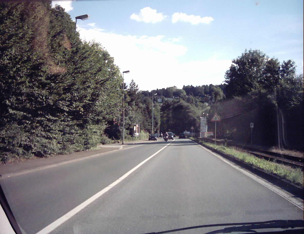 EU/D/NRW/EN/Gevelsberg/KoelnerStrasse/20020804-17xx_D_NW_EN_Gevelsberg_Koelner_Strasse_vor_Kruiner_Tunnel