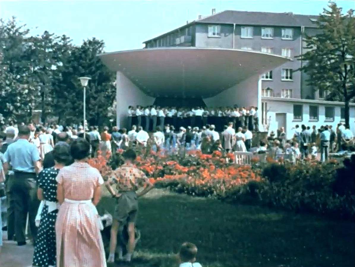 D/NRW/HA/Hagen/EU/D/NRW/HA/Hagen/Volkspark/Konzertmuschel/1956xxxx_EU_D_NW_HA-City_Volkspark_Konzertmuschel_(Hagen-Film_von_PaulKellermann)