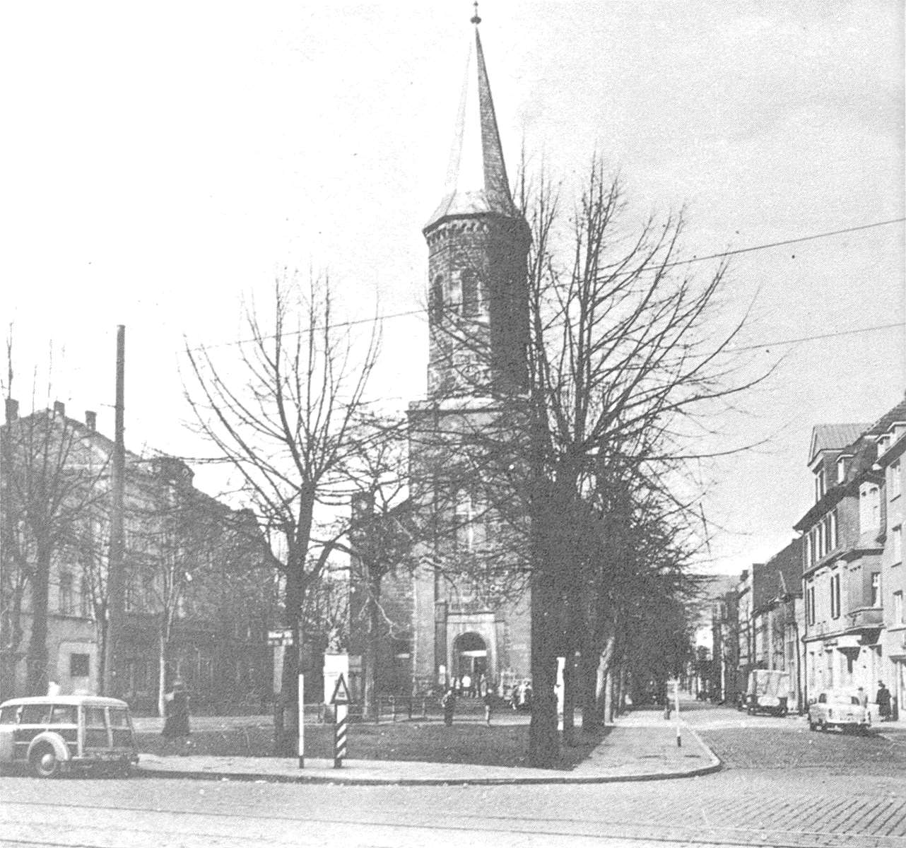 EU/D/NRW/HA/Haspe/KoelnerStrasse/EvangelischeKirche/SW-AK_EU_D_NRW_HA-Haspe_evangelische_Kirche_19551027_DETAIL_(HASPE1982-56)