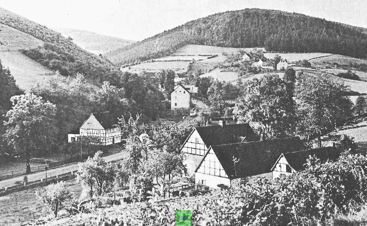 EU/D/NRW/HA/Selbecke/SelbeckerStrasse/195xxxxx_EU_D_NW_HA_Selbecke_SelbeckerStrasse_mit_Buscherberg_KLEIN