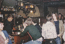 EU/D/NRW/HA/Wehringhausen/WehringhauserStrasse/19781104_2200_Fotoalbum0404_Theke_im_Simpl