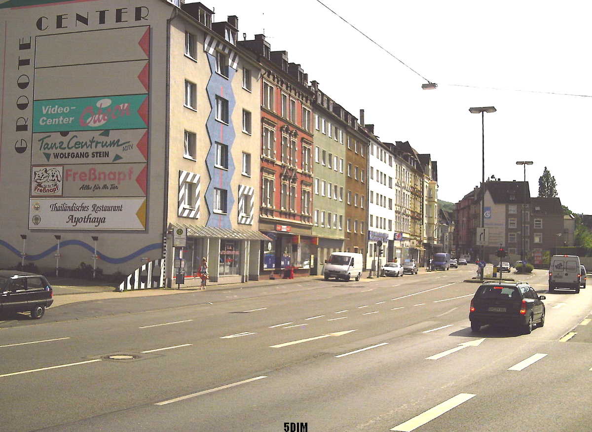 EU/D/NRW/HA/Wehringhausen/WehringhauserStrasse//EinmuendungWeidestrasse/20050527s1637_IMAG0033_EU_D_NW_HA-Wehringhausen_WehringhauseerStrasse_Einmuendung_Weidesztasse_von_Osten_GERICHTET_1200x0876