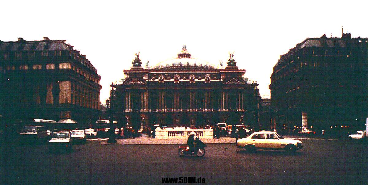 F/Paris/19810401_1315_Fotoalbum0714_Oper_1200x0604