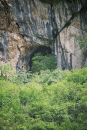 HR/Istrien/Opatijskarivijera/MoscenickaDraga/SvetiPetar/20060620_0957_010_7A_Hoehleneingang_an_der_Nordseite_der_Moscenicka-draga-Schlucht
