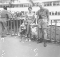 EU/D/RP/KO/19600xxx_FK081_EU_D_RP_Koblenz_Schiffsanlegestelle_wohl_gegenueber_Ehrenbreitstein_Familie_Rothe.jpg